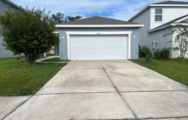 Beautiful 4-Bedroom Home in Cypress Hammock – Kissimmee, FL