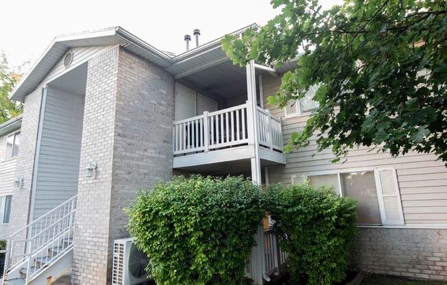 3 beds, 2 baths, 1,550 sqft, $1,750, Unit 4050