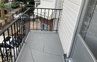 374 E 2 ST