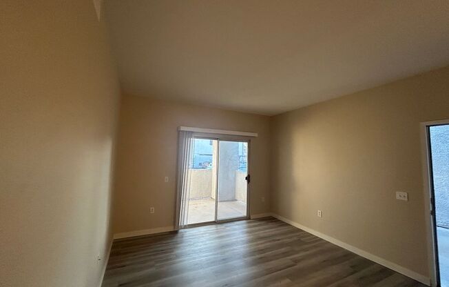 1 bed, 1 bath, $1,199, Unit # 1053