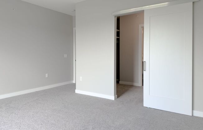 2 beds, 2.5 baths, 1,575 sqft, $3,250