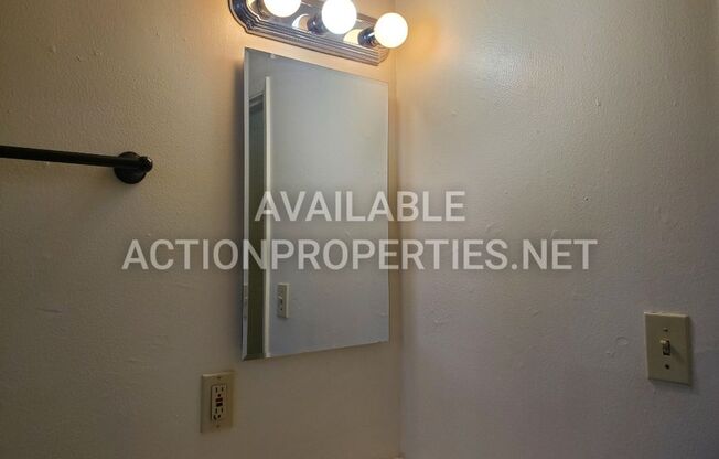 2 beds, 1 bath, 900 sqft, $1,495, Unit 1006 Circuit Drive UNIT #A-1