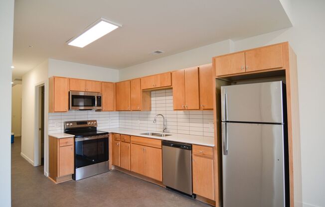 2 beds, 2 baths, 867 sqft, $1,500, Unit 117