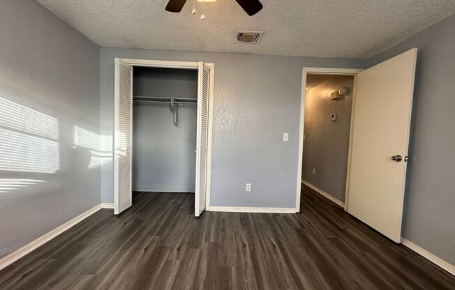 3 beds, 1 bath, $1,260