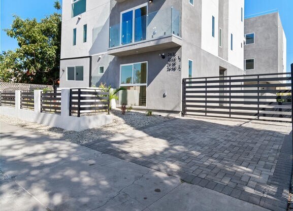 2636 VIRGINIA RD