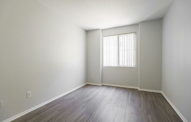 2 beds, 2 baths, 1,175 sqft, $3,098, Unit 204