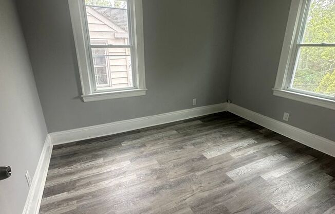 Maple Heights Single