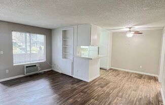 1 bed, 1 bath, 585 sqft, $2,175, Unit 01