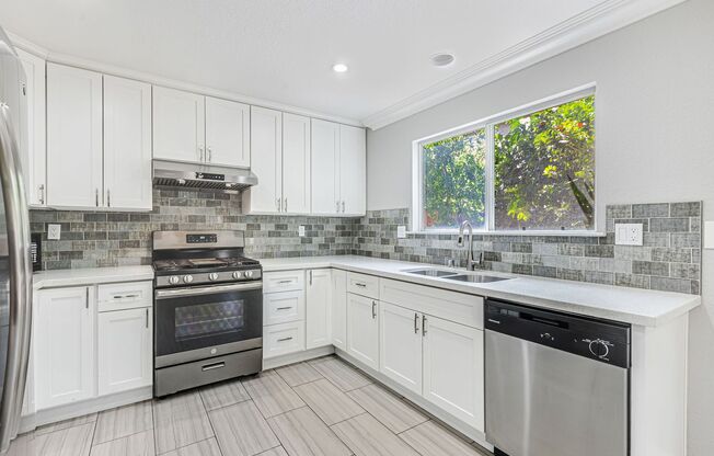 Beautiful Bright and Airy 4-Bedroom House in San Jose