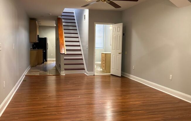 Charming 3BD/2.5BA Townhome w/ EV Charger in Hampden, MD!