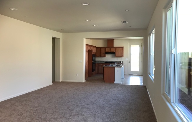 3 beds, 2 baths, $1,900