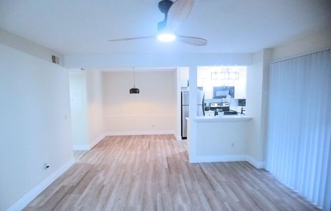 Beautiful  Full Remodeled 1/1 Condo x Rent in Winter Park in front of Full Sail !