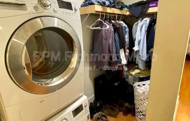 1 bed, 1 bath, 719 sqft, $1,220, Unit 203