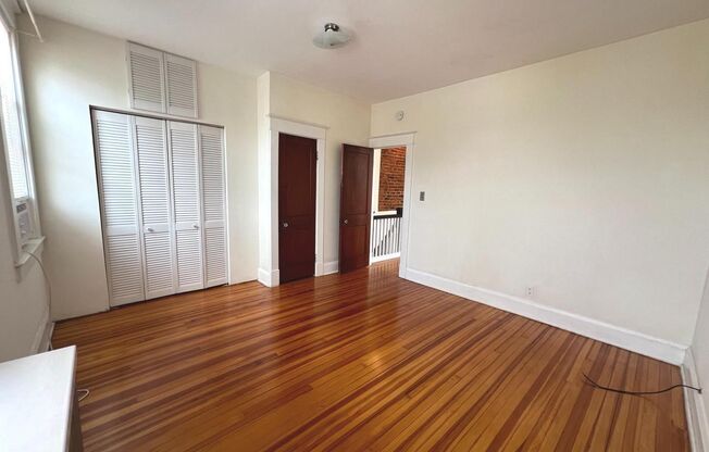 1 bed, 1 bath, $1,350