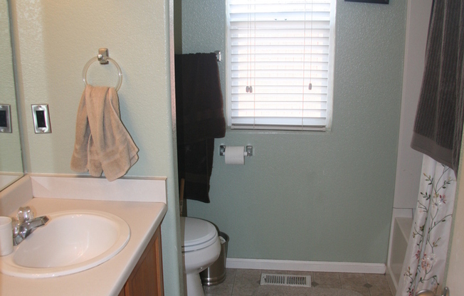 3 beds, 2 baths, $1,995