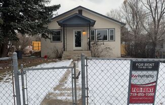 Charming Newly Remodeled 3-Bedroom Ranch Home with Modern Upgrades!