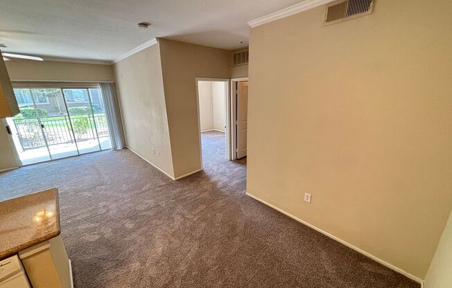 1 bed, 1 bath, $1,295, Unit # 1713