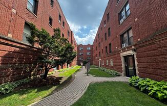 1 Bedroom in Prime Location Near Loyola Park & Beach!