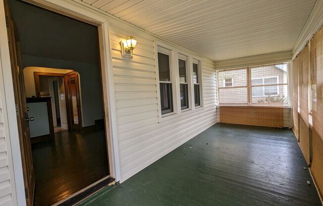 Large, spacious home for rent!