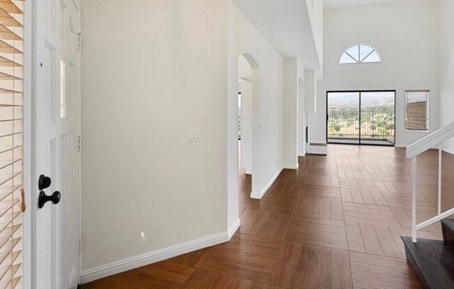 The Perfect Blend of Space, Style & Location in Anaheim Hills