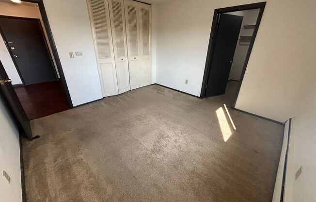 1 bed, 1 bath, $995, Unit 346