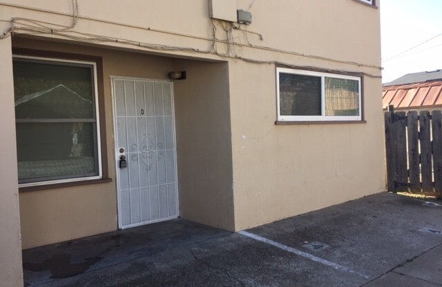 2158-72.5 FELSPAR STREET