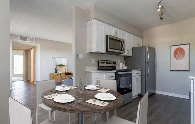 Renovated apartment home at Acacia Gardens, Albuquerque, NM, 87111