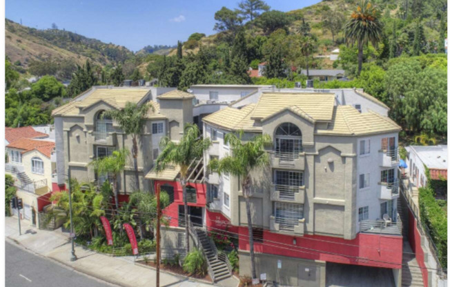 2330 North Cahuenga, LP