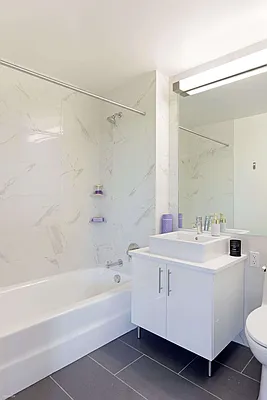 Studio, 1 bath, $5,880, Unit 11E