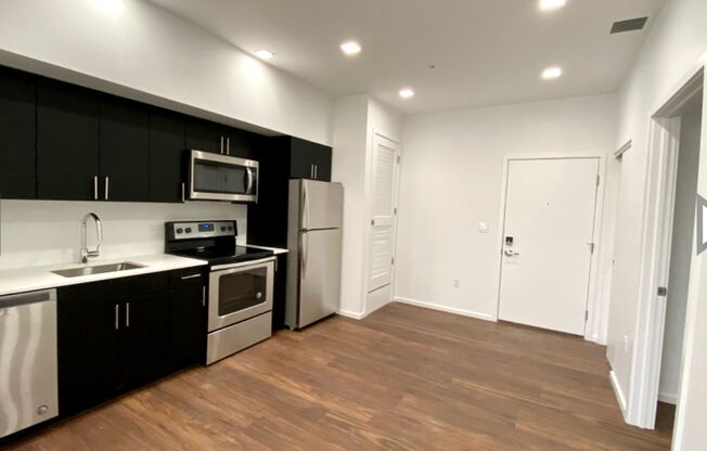 1 bed, 1 bath, 518 sqft, $1,750, Unit 304