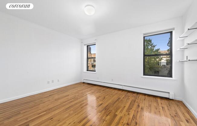 545 W 149 ST