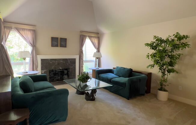 Spacious Devonshire Gem – 3 Bed, 2.5 Bath in a Gated Community