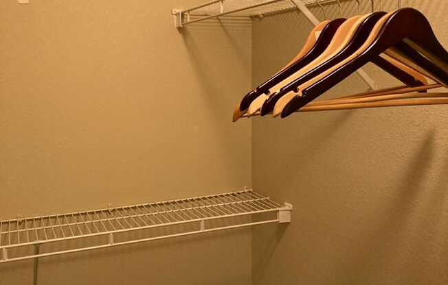 2 beds, 2 baths, $1,500