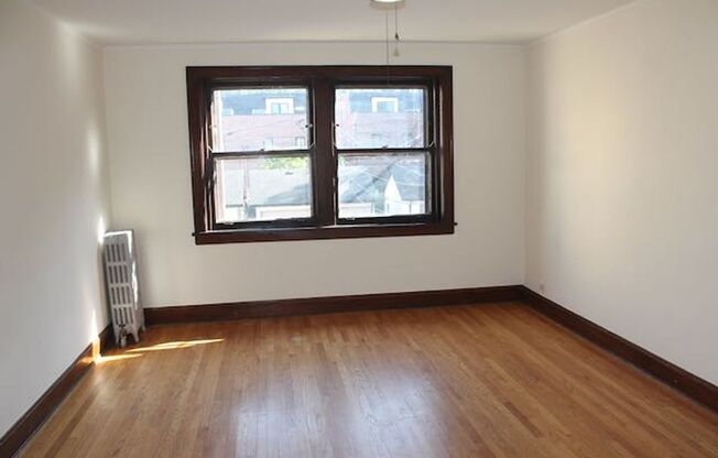 311 - *2116-18 Central Building*