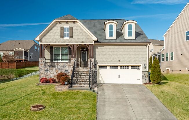 Gorgeous single-family home in Woodcroft: Available July 25th