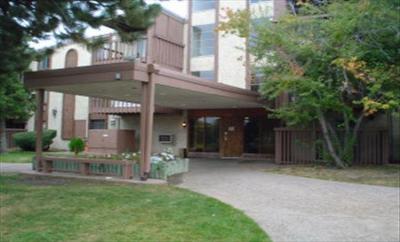 Wonderful 1 BR/1 BA Condo located on 3rd Floor in Secured Bldg!