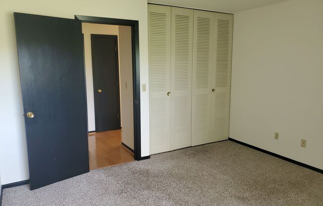 1 bed, 1 bath, 750 sqft, $1,000, Unit 7700-307