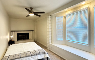 2222 W MORNINGSIDE DR