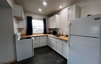 3 beds, 1 bath, $1,400