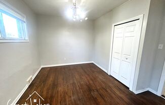 3 beds, 2 baths, $1,425