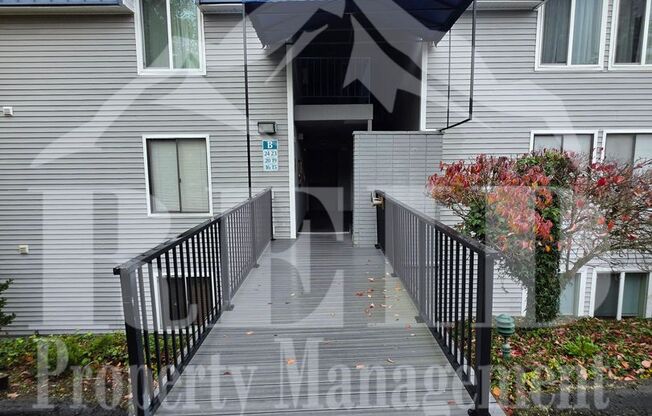 ADORABLE CENTRALLY LOCATED CONDO