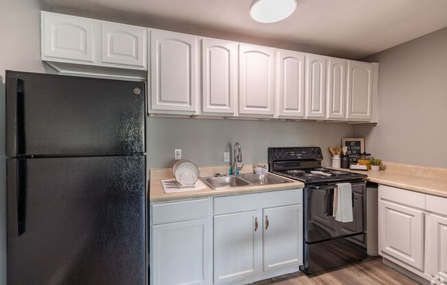 1 bed, 1 bath, 600 sqft, $890, Unit D06