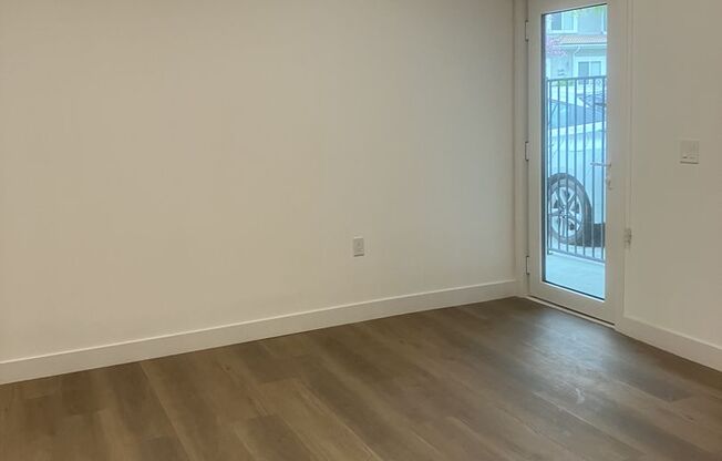 Studio, 1 bath, 600 sqft, $1,750, Unit Studio 5