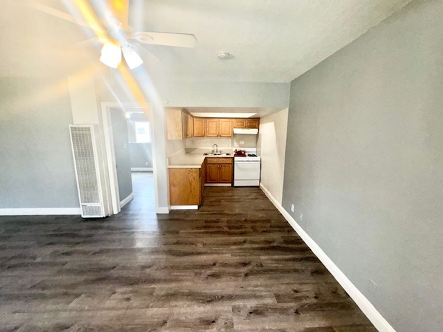 Lovable Apartment for Rent in Anaheim! 320-3 W Guinida Lane