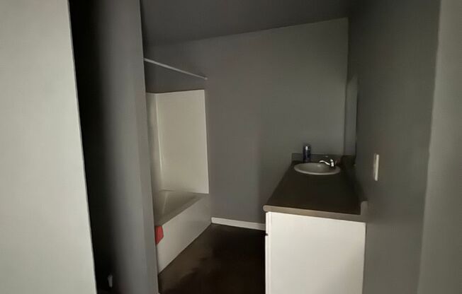 3 bed 2 bath In Truman Move In Ready