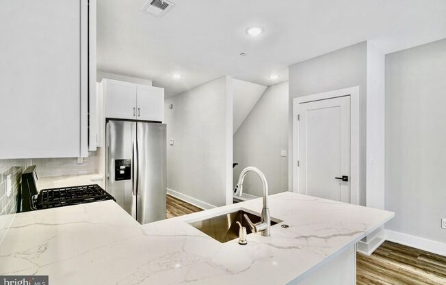 Brand New Luxury Apartments