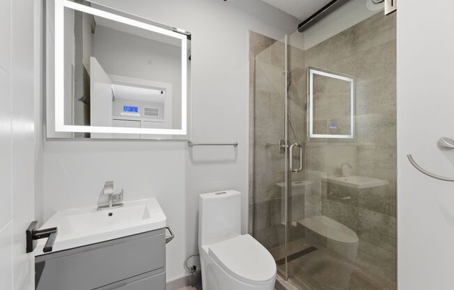 1 bed, 1 bath, 373 sqft, $1,750, Unit 503