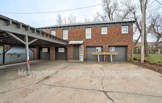 316 SW 27 ST