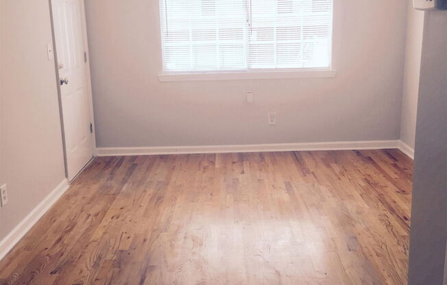 493 N. Highland Ave NE- 28