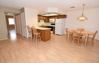 Cozy 2-Bedroom Condo at The Lakes – 2nd Floor!